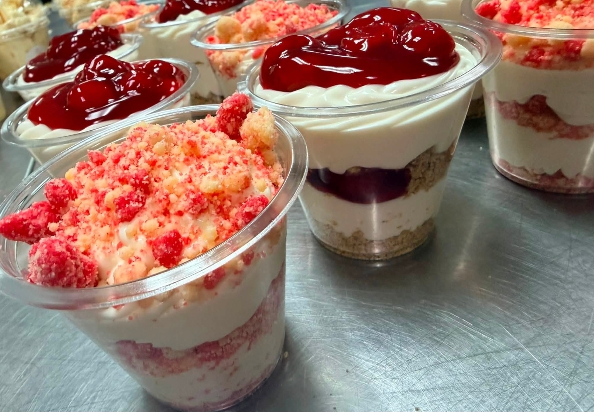 Dessert Cups — Strawberry Shortcake