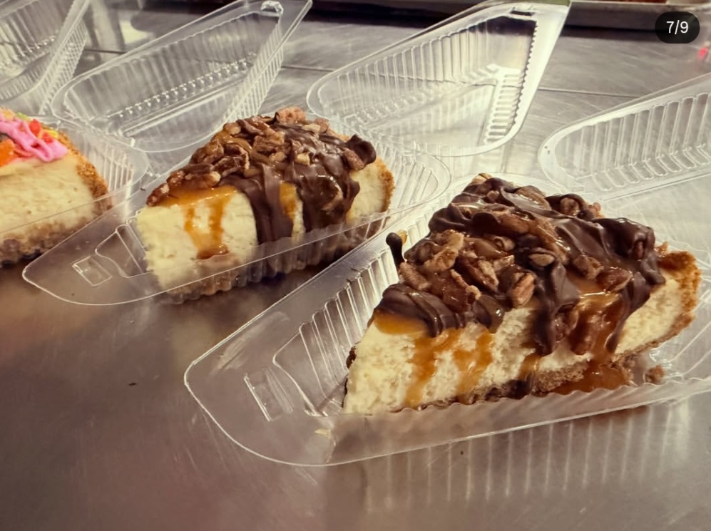 Cheesecake Slices — Turtle